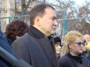 � ����������� ������� ������ �������� � 9-������ ��������� �����