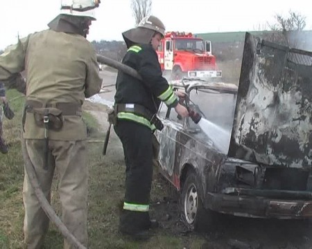 Черкасская область: огнеборцы ликвидировали возгорание автомобиля