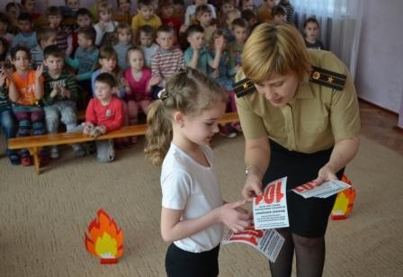 Волынская область: спасатели провели праздничное мероприятие в детском саду