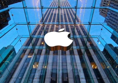 ���������� Apple ������ ��������� ��-�� ������ iPhone