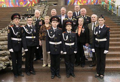 � �������, � ����������� ����� ������� ������������� ����� 1941-1945 ��. ���������� ������������� �����������, ����������� 72-� ��������� ������������ ����� � ������-����� ����������� �� �������-���������� �����������