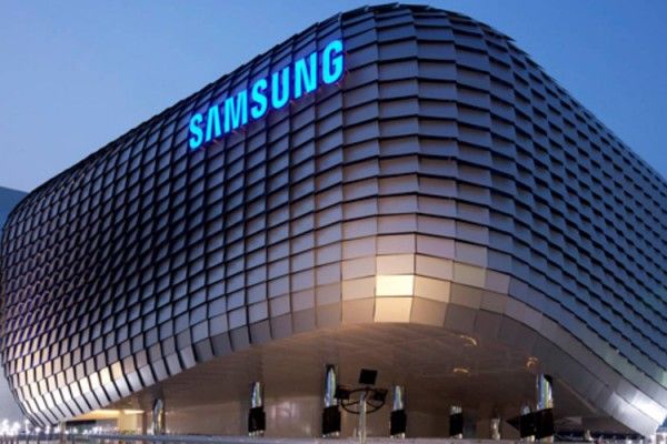 � ���-��������� Samsung ���������� ������ �������� � ����� ���������