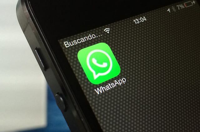 ���������� WhatsApp �������� Facebook �� ����� �������� �������������