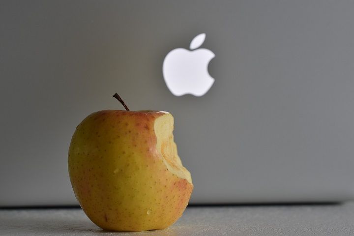 �������� Apple ������� �� ��� ��������� � �����