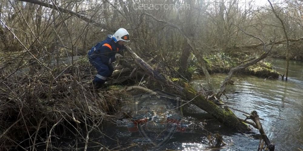 На реке Черная в Севастополе устранили опасные заторы