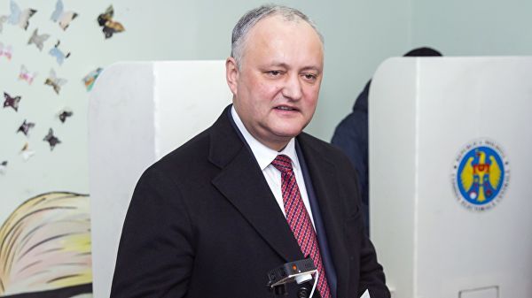 Додон потребует досрочных выборов, если партии не создадут коалицию