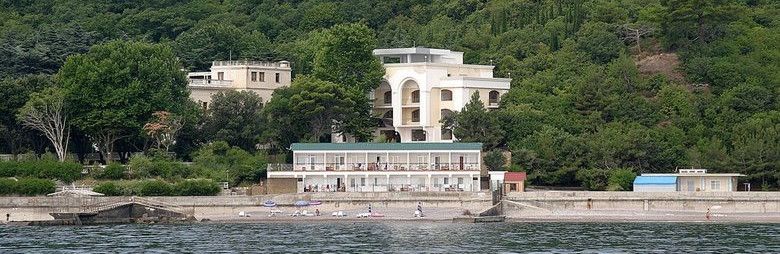 В Крыму госдачу Хрущева и Брежнева выставят на продажу за 1 млрд рублей