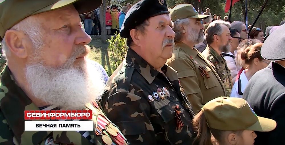 В Севастополе почтили память погибших подводников