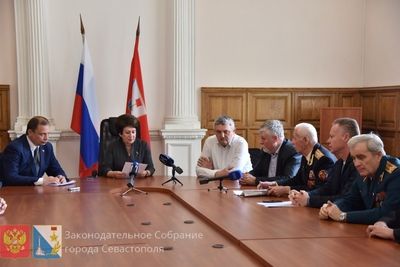 Депутаты встретились с представителями ветеранских и общественных организаций Севастополя