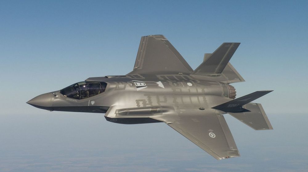 ������ ����� ���������� � ������ � ������ ������ ��� ���������� F-35