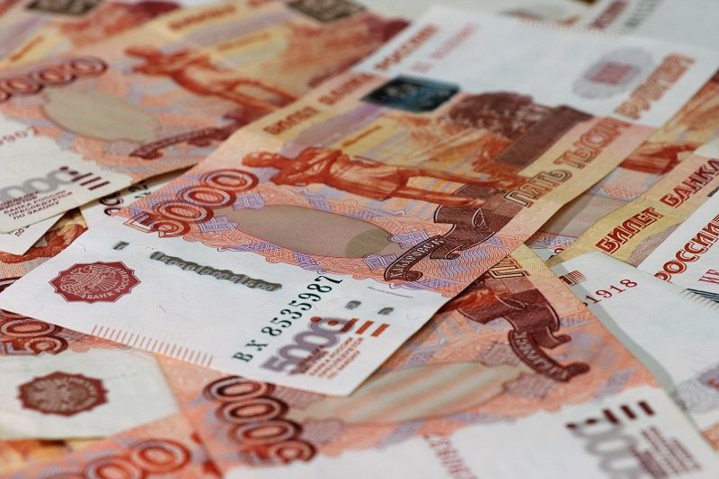 Главврач поликлиники в Керчи дала взятку сотрудникам МЧС