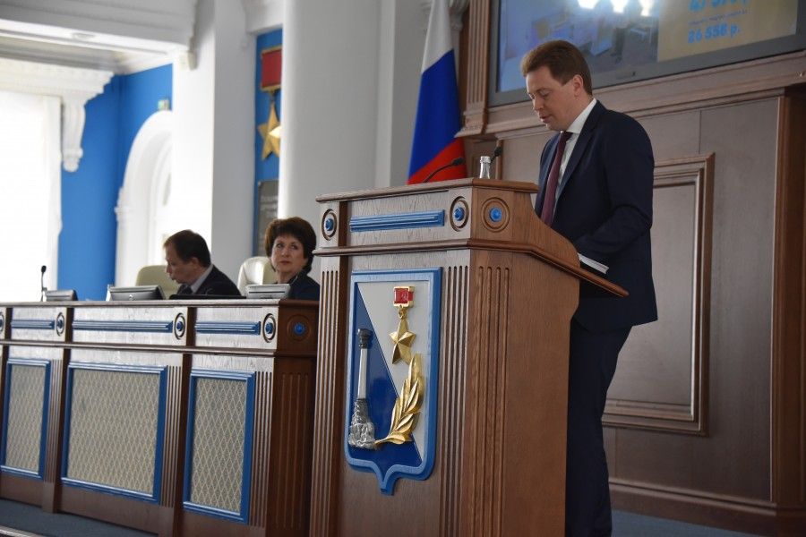 Губернатор Севастополя очень хочет скандала?
