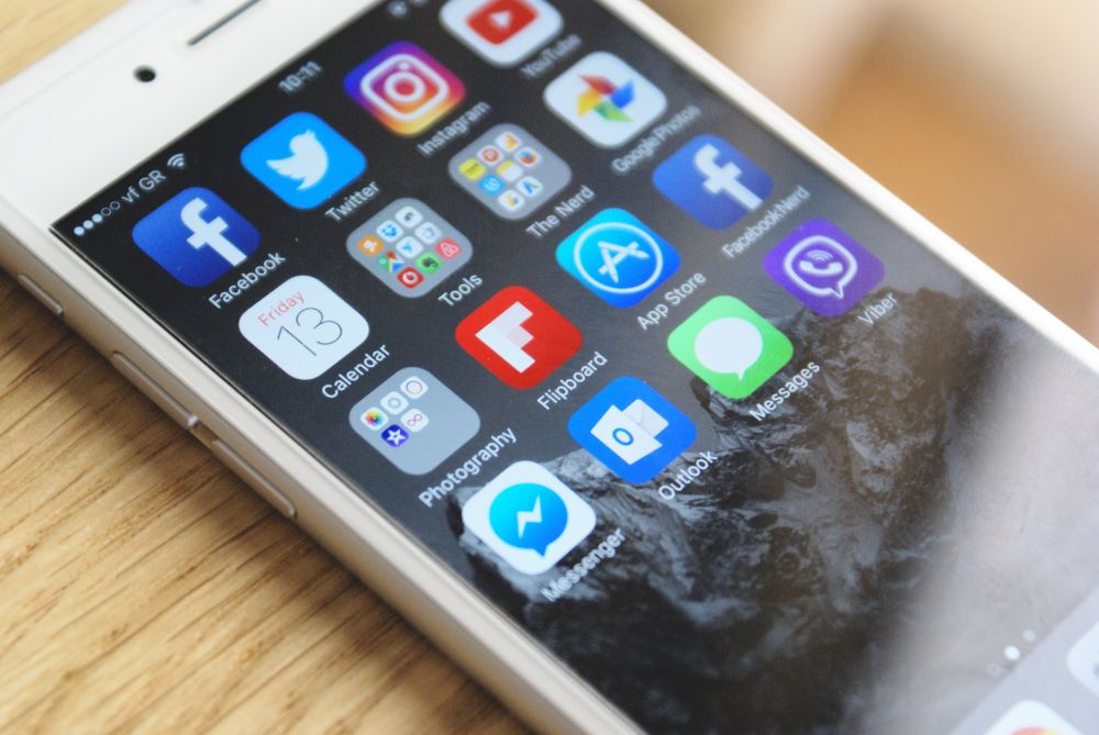 ��������������� ����������� ��������� ������������� � ����� iPhone � ����������� ����������� �����������