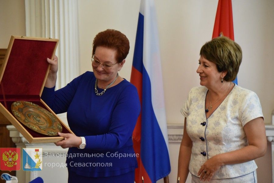 «Севастопольцы все делают правильно»