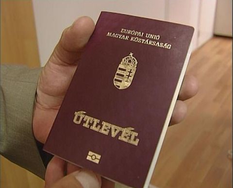 �� ������� ����������: 300 000 ������� ���������� ����� ���������� �����������