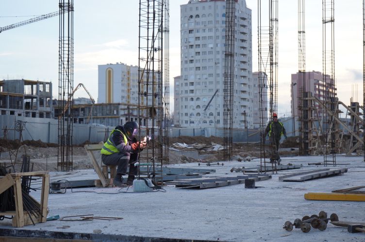Поздравление врио Губернатора Севастополя Михаила Развожаева с Днем строителя
