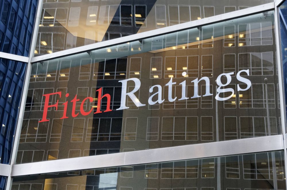 Агентство Fitch повысило суверенный рейтинг России