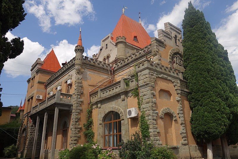 Какие любовные тайны хранит дворец княгини Гагариной в Крыму