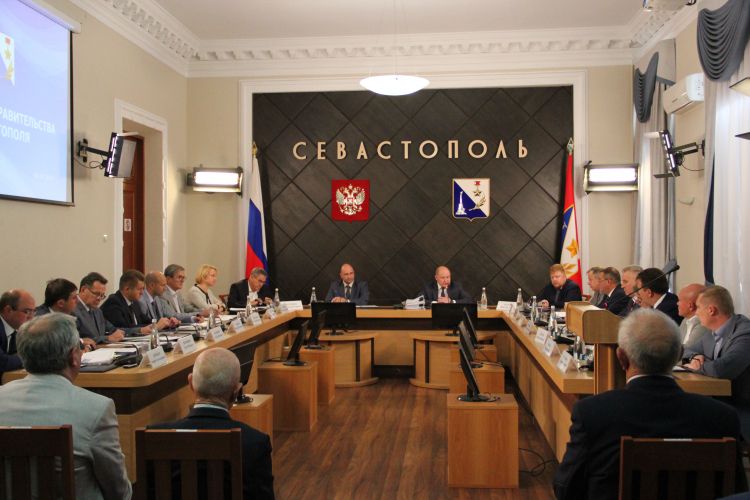 Михаил Развожаев поручил горхозу представить оптимальные решения благоустройства Большой Морской