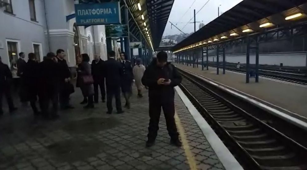 ������ ����� �����-��������� � ����������� ���������� � ���������