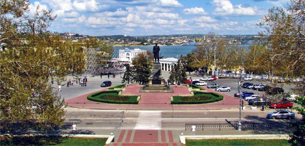������ �� ������������ � ����������� �� 2 ������