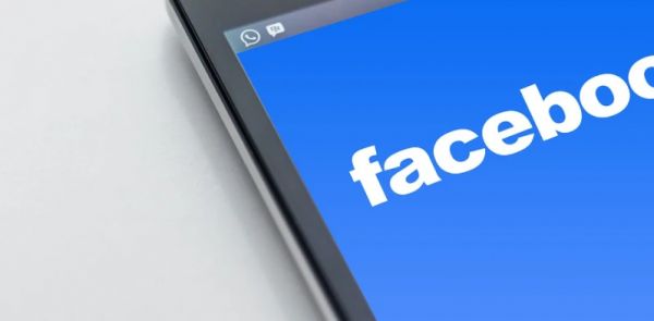 Facebook ������� ��������
