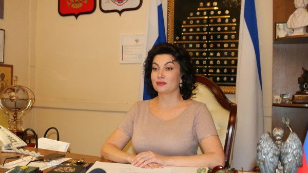 ����� ������������ ����������� �� ���� � ������������� ������ ����� � �����������