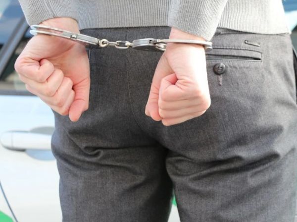 В Крыму хозяин квартиры забрал себе имущество арендатора