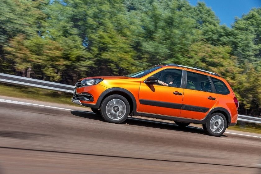 ����� �������� ���� ����������� Lada Granta Cross�22