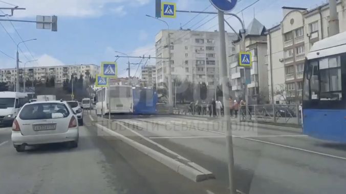 � ����������� ���������� ������� � ������������
