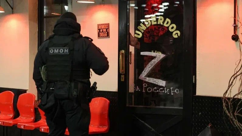 � ������ �������� ������ � ���� Underdog � La Virgen � ��������� �� �������������� ���