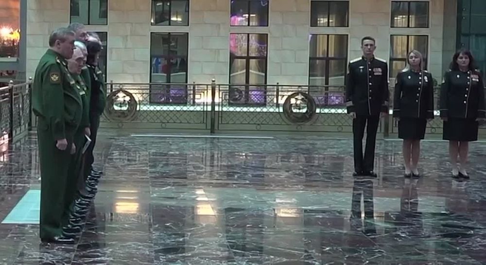 �������� ������: ������� ������� ������ ������ ����������� ����� �������� �������������� ������������� �����, ���������� ����� ���������� ������������� � �����������.