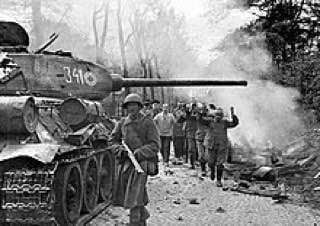 2 ��� 1945 ���� �� ����� ������ ���������� 7 ����