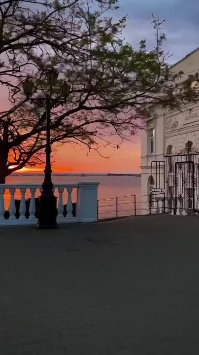 ����������� � ��� ����� �����, �������� � �������, �� ������� �������� �����, � ������� ������������ ������ �������� ����