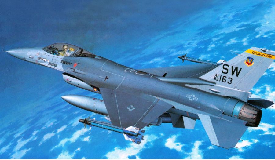 ���������� F-16 ������ ��� ��� ����������� �������