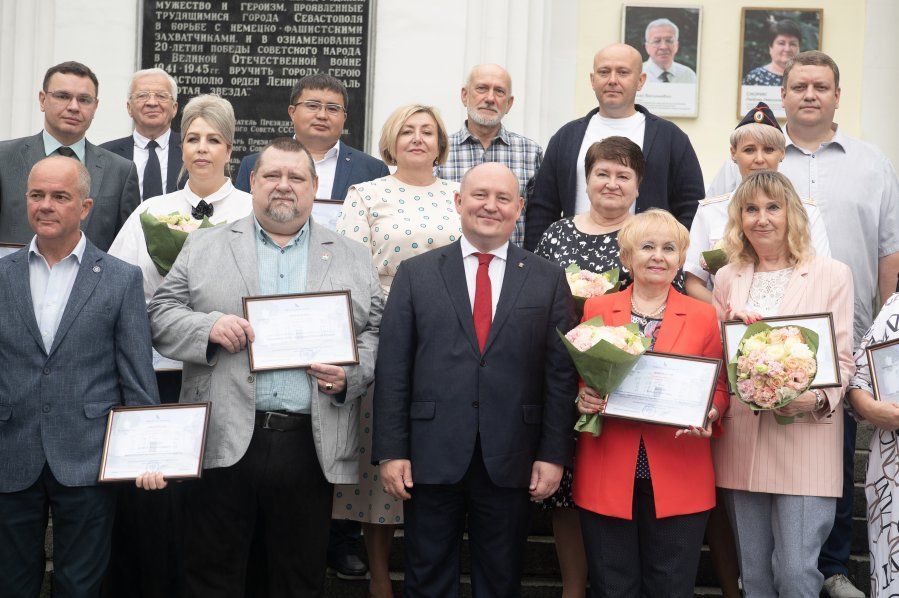 � ���� 240-����� � ����������� ������� ����� ������