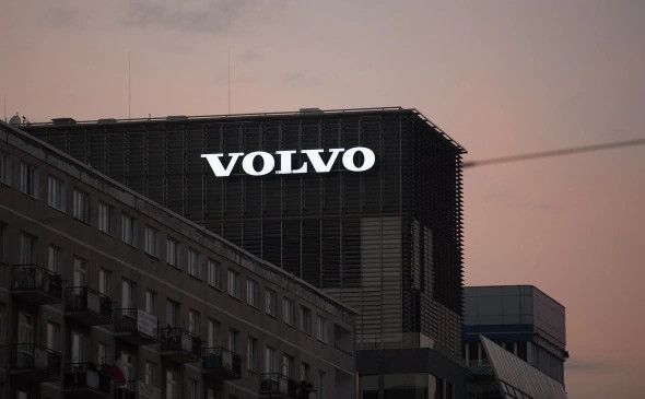 ���������� ������: Volvo Cars ����� ���� �������� ������ ��-�� �������� ������ �������
