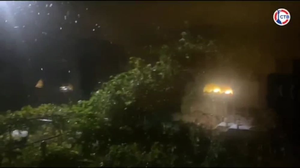 �������� �������� ����� ������� ������ � ����������� �� �����