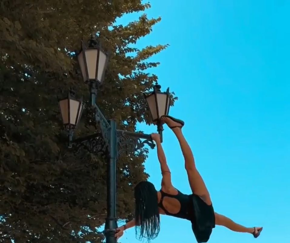 ������� ����� ��������� ���������� � �����������