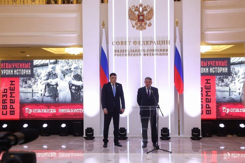 ��������� ���������: �������� � ������ ��������� ������� ������� � �������� ��������, ����������� ������ � �������� � ���� ������� ������������� ����� � � �������� �����