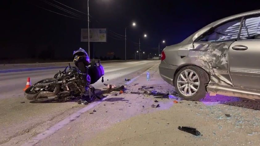 � ����������� 15-������ �������� ��������� ��������� � ���������� ����� ���