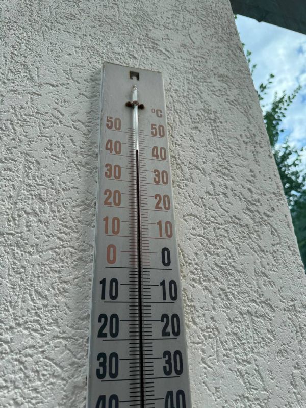  :          40 .      
