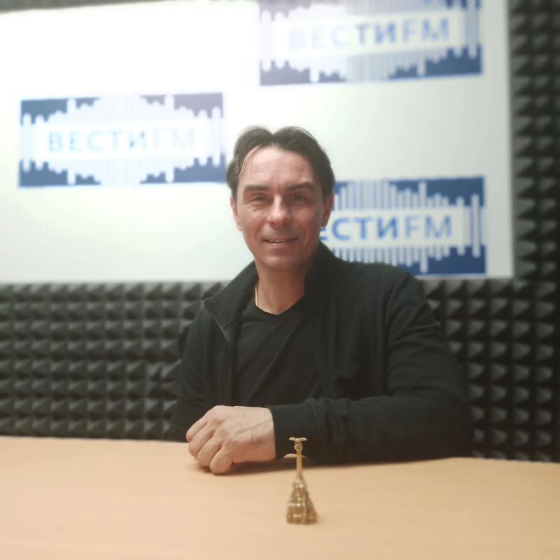 � ������ � ������ FM� ���� ������