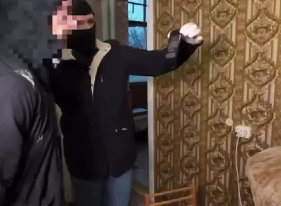������ ����������� ���������� � ������ �� 21 ��� �� ���������, �������� � �����-������ ���� ������ �� ���������� ���� � ������ �����������