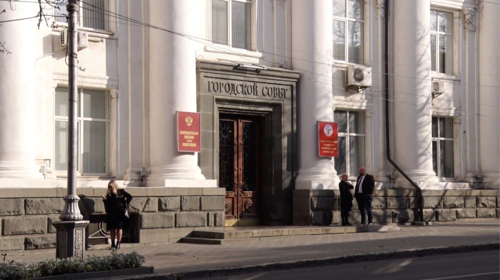 ������ ����������� �� 3 ���� ������ � ������ ������