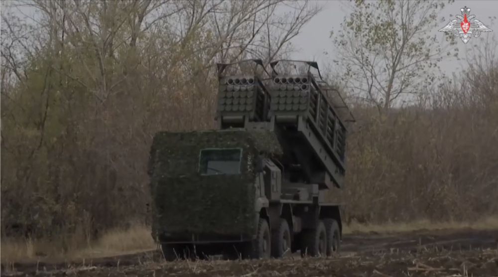 ����� ������ ����� 6 �������� ������� HIMARS