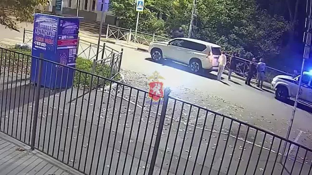 � ����������� ��������� �������� ������������� � ��������� ������� ����� �������� ���� ������� �������