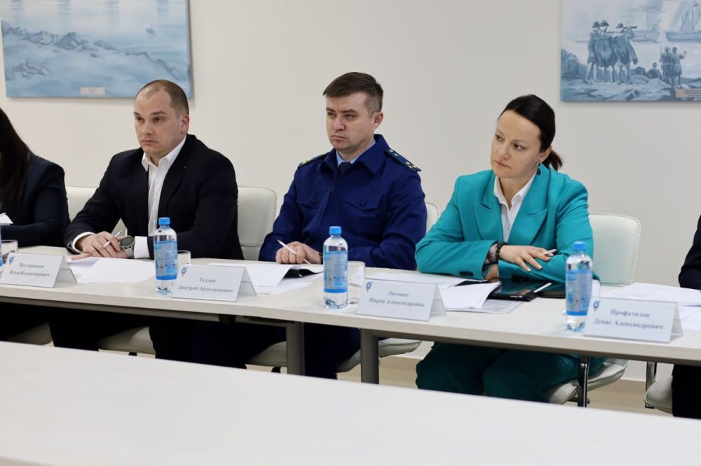 Первый заместитель прокурора города Севастополя Дмитрий Теллин в рамках Всероссийского дня приема предпринимателей провел прием в Центре «Мой бизнес»