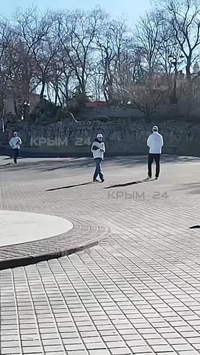 � ������ ����������� ��������� ����������� ������ � 8 ����� � ����� �����