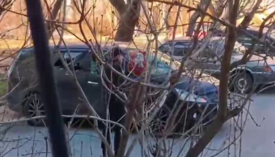 � ����������� ������ ������� � �������� � �������� ������ ��� ��������
